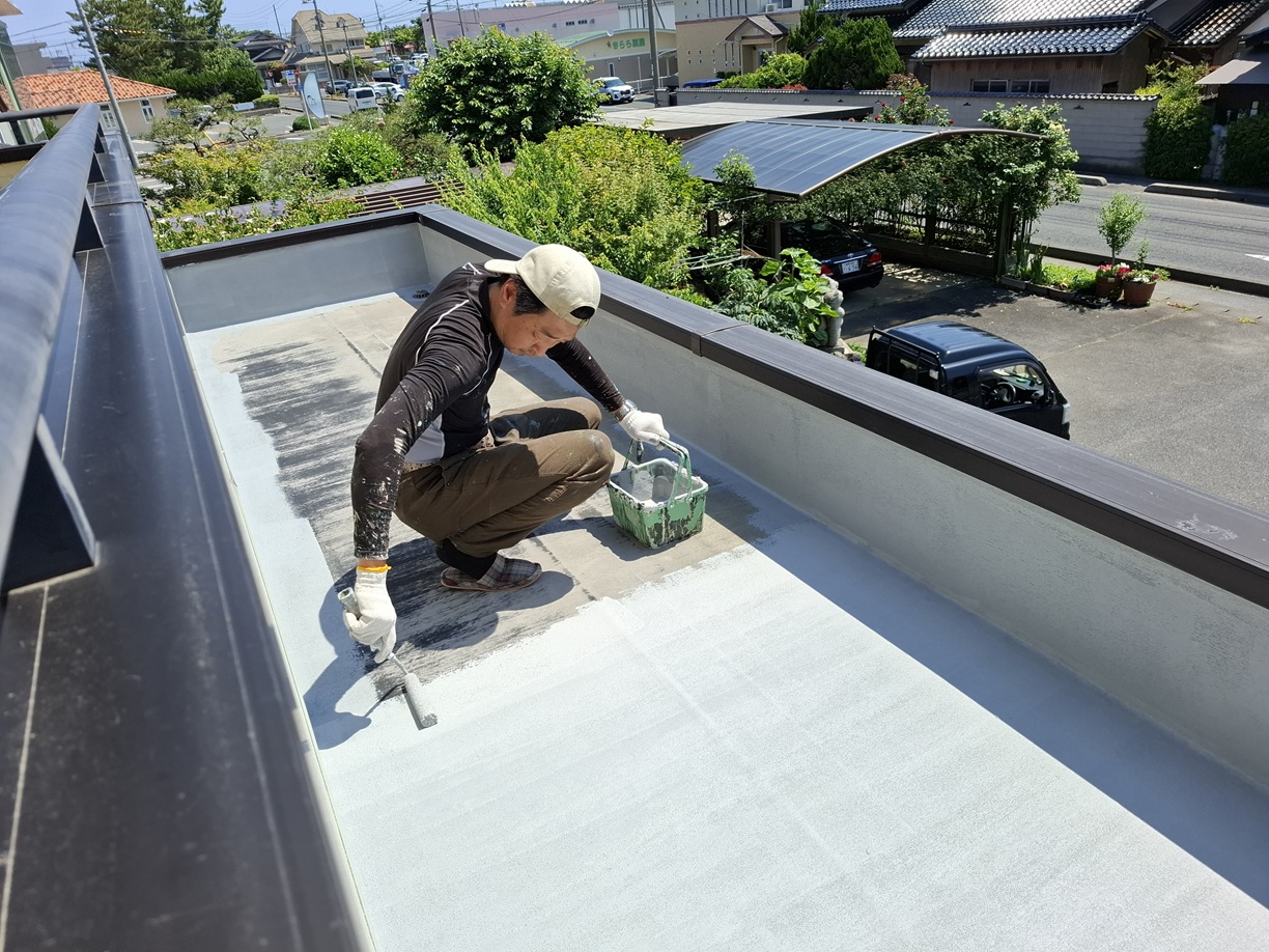 骨材入り塗料の塗装